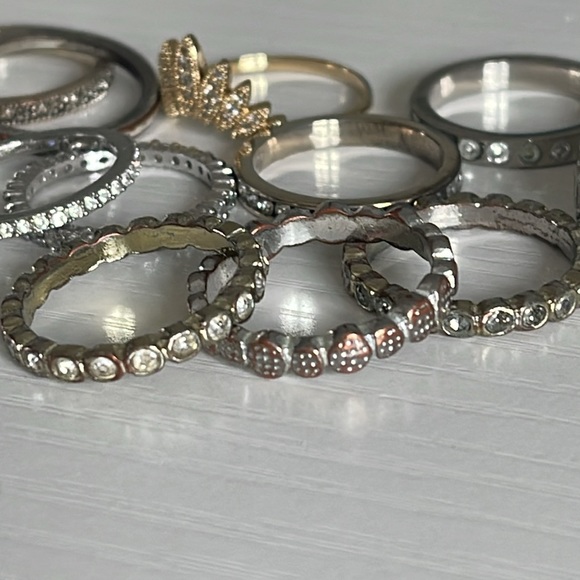 12 Rings - Picture 5 of 8